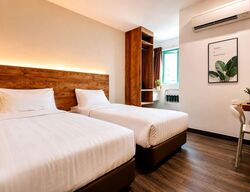 Golden Royal Hotel (D8), Retail #576172311